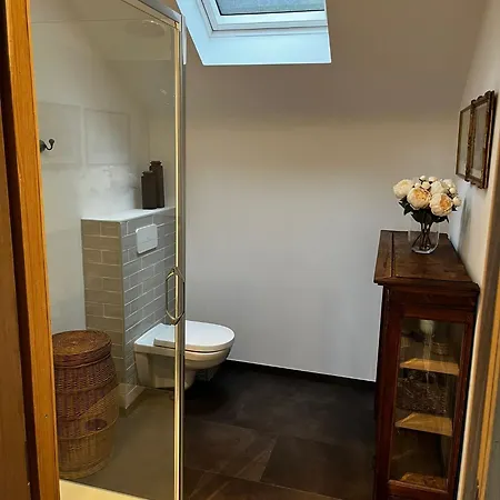 בית נופש Le Nid Du Hoyoux Marchin