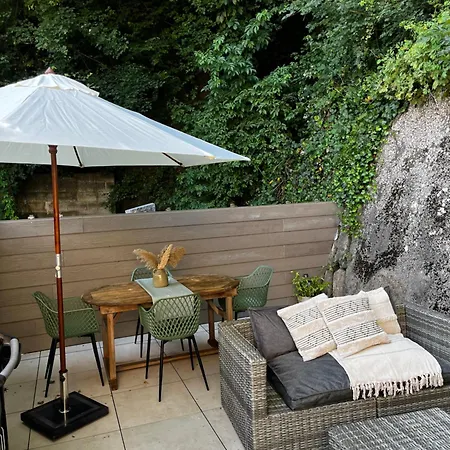 בית נופש Le Nid Du Hoyoux *